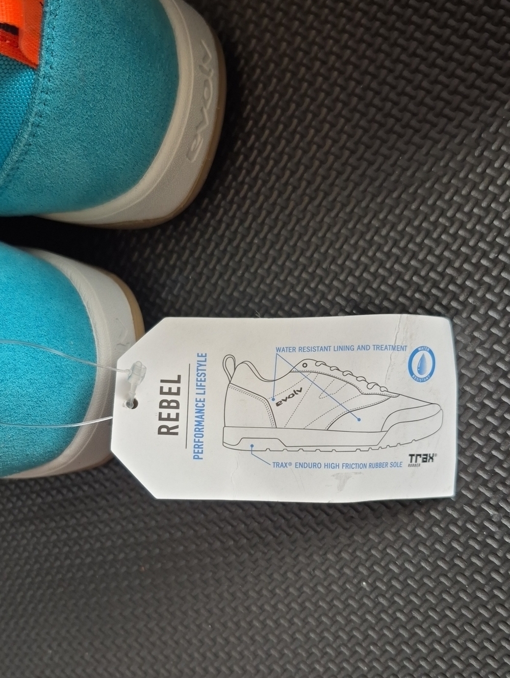 NWT - EVOLV REBEL Performance Lifestyle Running Shoe - 6/7 - Picture 6 of 9
